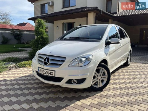 Mercedes-Benz B-Class 2010