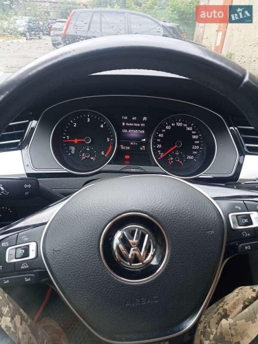 Volkswagen Passat 2015