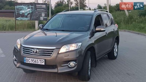 Toyota RAV4 2010