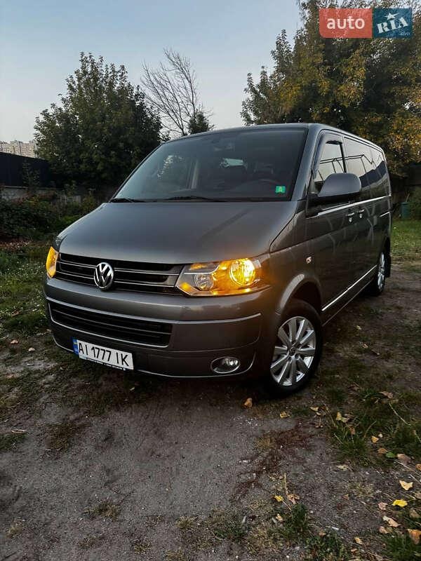Volkswagen Multivan 2010