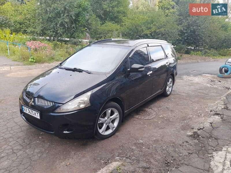Mitsubishi Grandis 2008