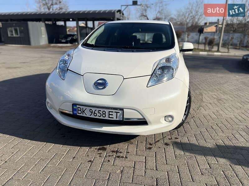 Nissan Leaf 2014
