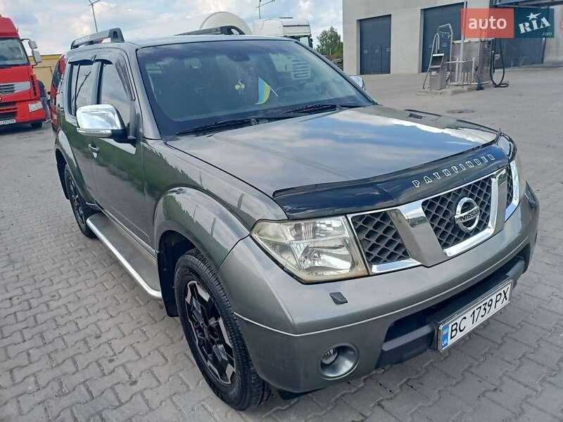 Nissan Pathfinder 2008
