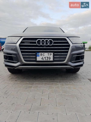 Audi Q7 2018