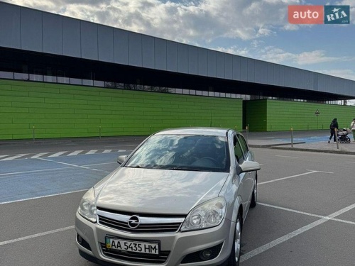 Opel Astra 2008