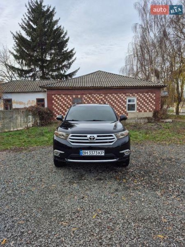 Toyota Highlander 2011