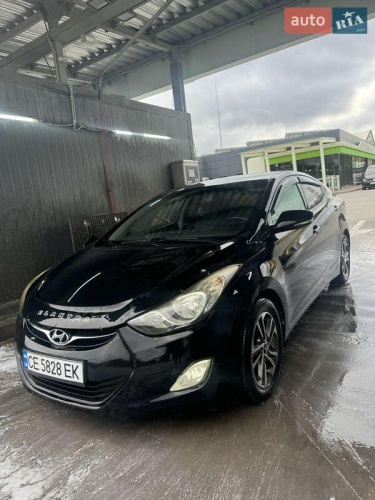 Hyundai Elantra 2011