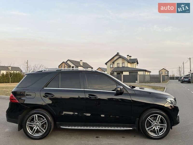 Mercedes-Benz GLE-Class 2015