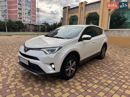 Toyota RAV4 2017