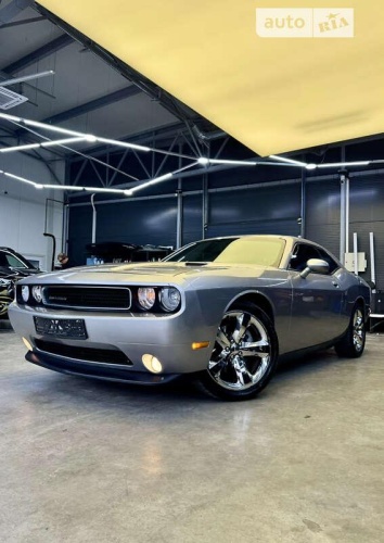 Dodge Challenger 2013