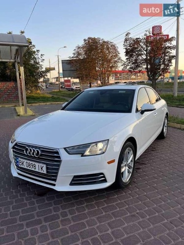 Audi A4 2017