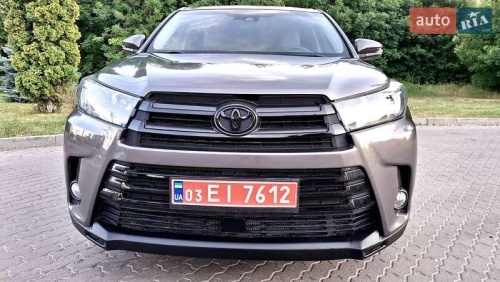 Toyota Highlander 2018
