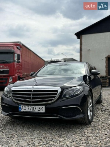 Mercedes-Benz E-Class 2016