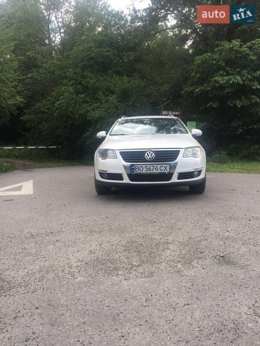 Volkswagen Passat 2010
