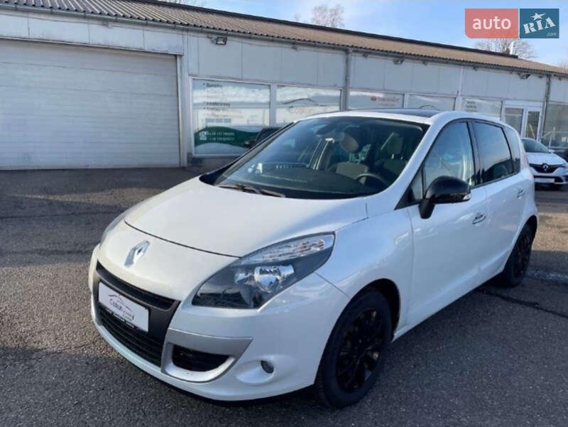 Renault Scenic 2011