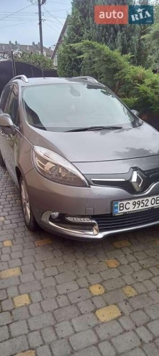 Renault Grand Scenic 2013