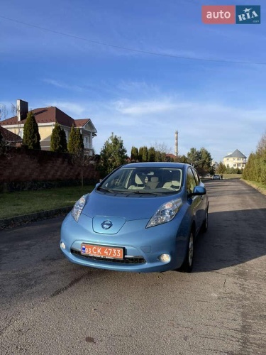 Nissan Leaf 2012