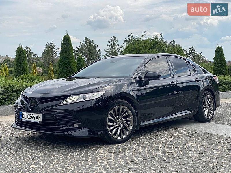 Toyota Camry 2018