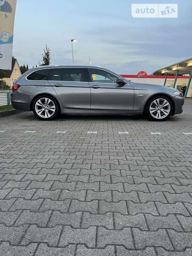 BMW 5 Series 2012