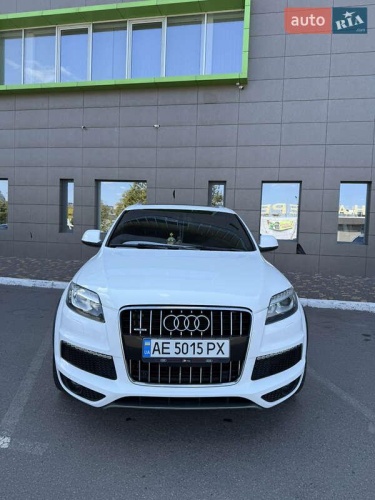 Audi Q7 2011
