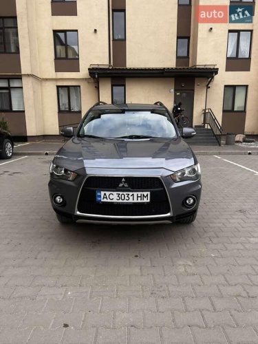 Mitsubishi Outlander 2010