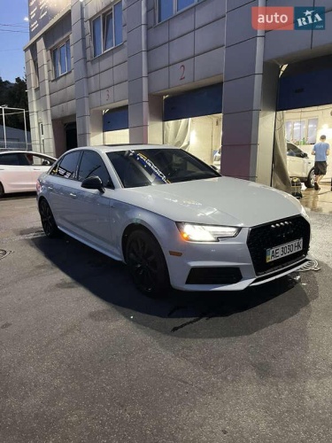 Audi A4 2018