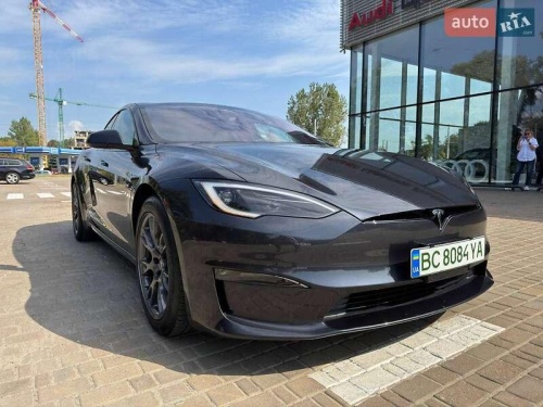 Tesla Model S 2023