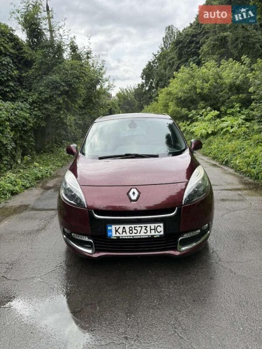 Renault Scenic 2012