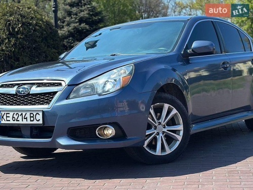 Subaru Legacy 2013