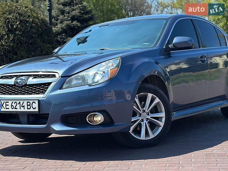 Subaru Legacy 2013