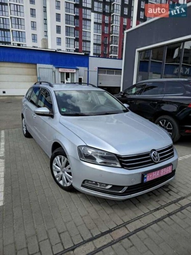 Volkswagen Passat 2012