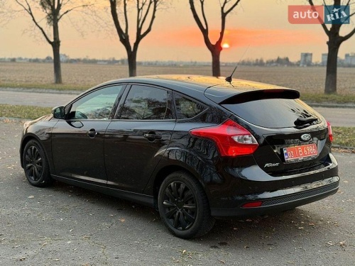 Ford Focus 2011