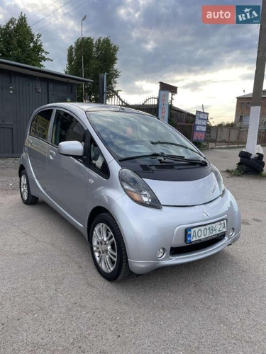 Mitsubishi i-MiEV 2011