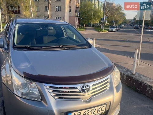 Toyota Avensis 2010