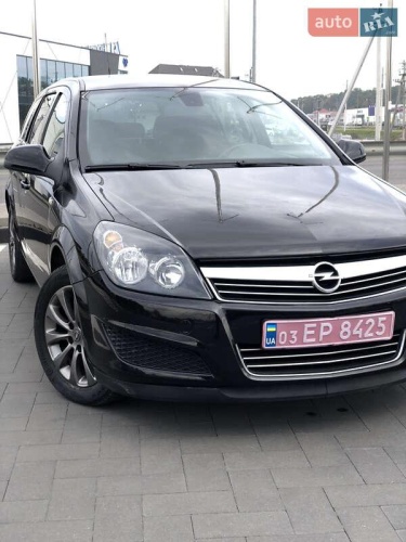 Opel Astra 2010