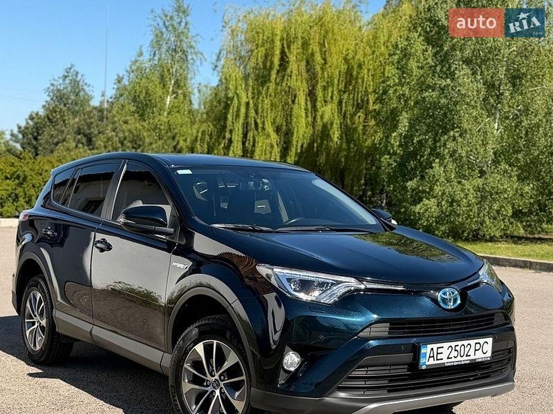 Toyota RAV4 2017