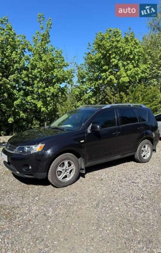Mitsubishi Outlander 2008
