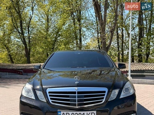 Mercedes-Benz E-Class 2012