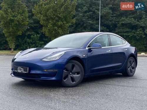 Tesla Model 3 2018