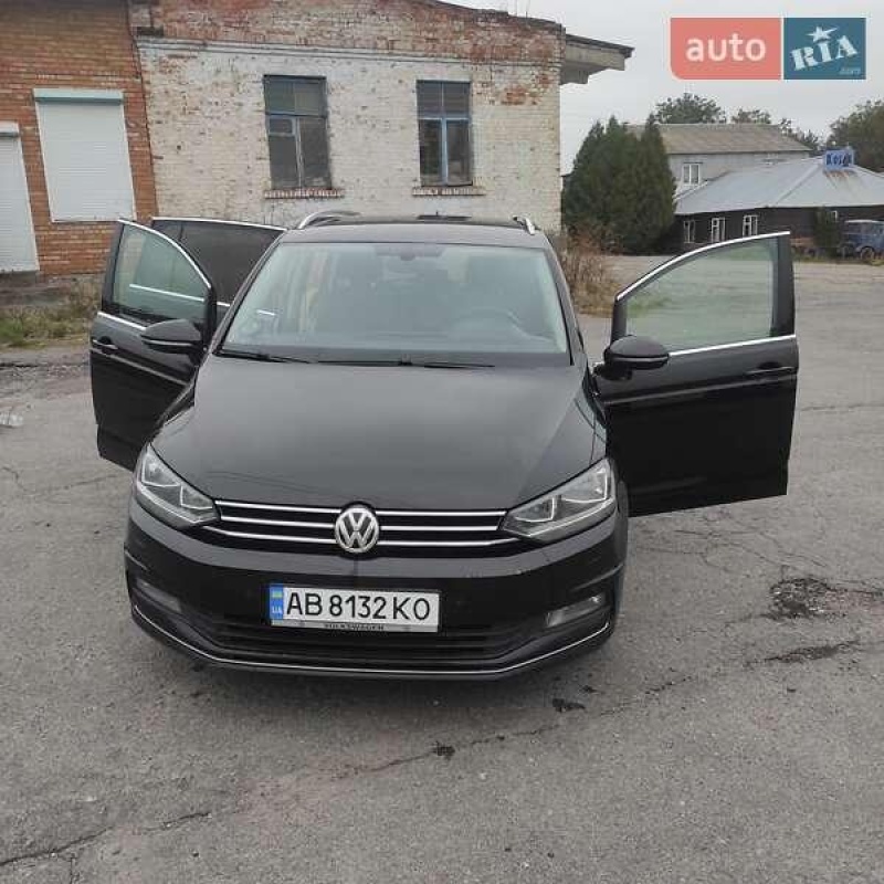 Volkswagen Touran 2016