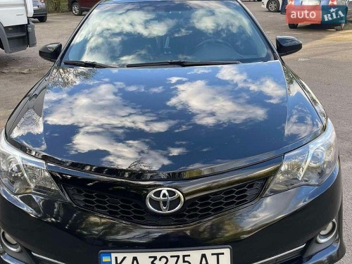 Toyota Camry 2012