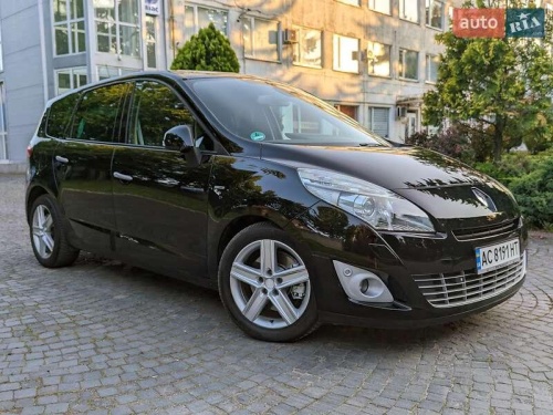 Renault Grand Scenic 2011