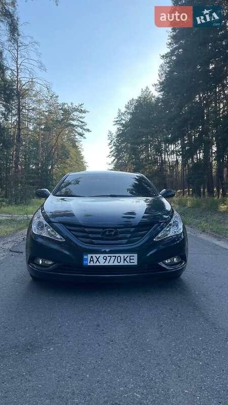 Hyundai Sonata 2013