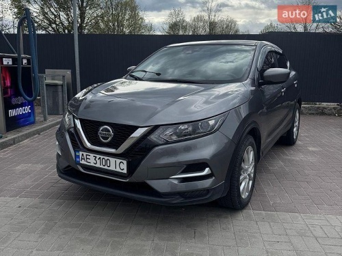 Nissan Rogue Sport 2021