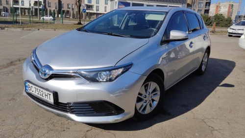 Toyota Camry 2016