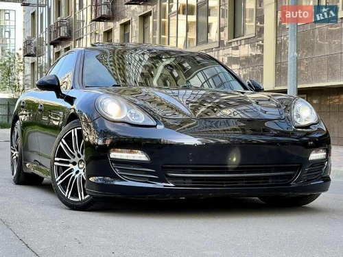 Porsche Panamera 2012