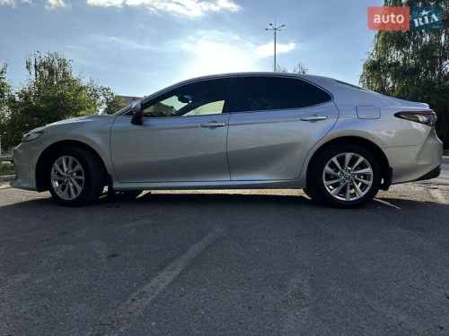 Toyota Camry 2023
