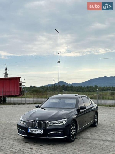 BMW 7 Series 2015