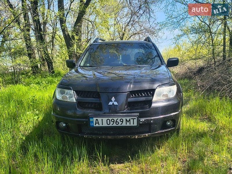 Mitsubishi Outlander 2008