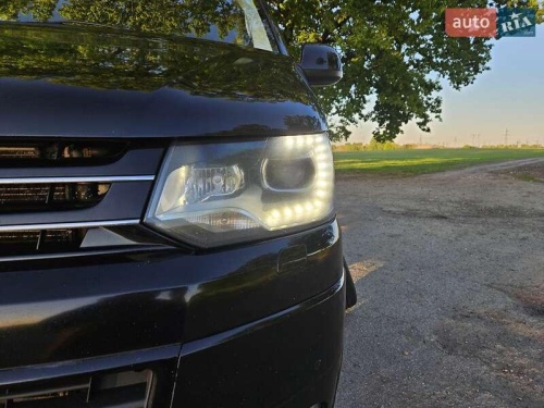 Volkswagen Multivan 2012